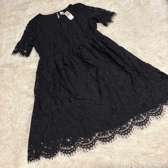 GAP Maternity Black Lace Short Sleeves Dress Evening and Casual Dress size S NWT - Picture 2 of 12